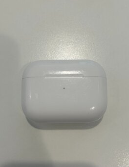 Náhradní originální pouzdro Airpods Pro - 3
