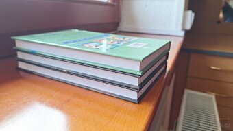 Sada 3 knih – Enid Blyton (vázané, výborný stav) - 3
