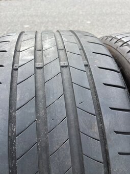 Letní pneumatiky BMW dvourozměrné - 3