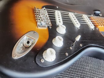 Elektrická kytara Squier Strat 40th Anniv W2CSB - 3