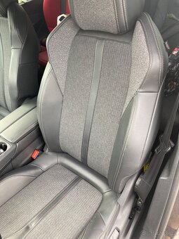 Peugeot 5008 GT Line 1.5 HDi 96 kW, 7 míst - 3