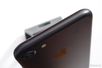 Apple iPhone 7 32 GB baterie 100% - 3