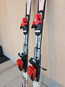 Head Worldcup Team 141 - 3