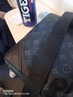 Louis Vuitton Bag Black - 3