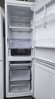 Lednice s mrazákem SAMSUNG - NO FROST, kombinovaná - 3