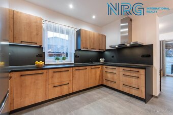 Prodej řadového domu 4+1, 97 m2, pozemek 558m2, Skochovice - 3