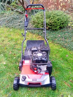 Provzdušňovač trávníku Vega - 3