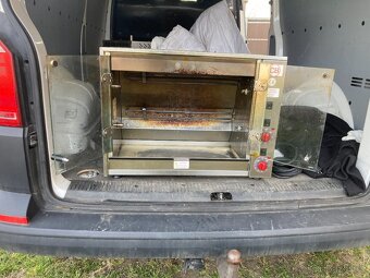 GRIL NA KUŘATA CB E-6P - Profi - Gastro - 3