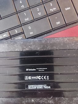 Přenosný pevný disk 750gb - 3