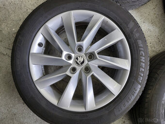 Originál alu kola 17" na Škoda Superb III. letní Michelin - 3