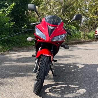 Honda CBR 125R - 3