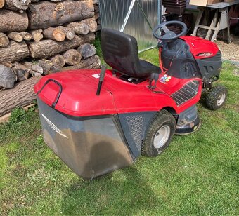 Zahradní traktor CastelGarden XJ140 - 3