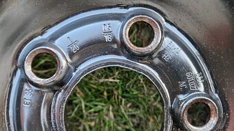 Škoda Fabia disky 5Jx14 5x100 ET35 pneumatiky 175/70R14 - 3