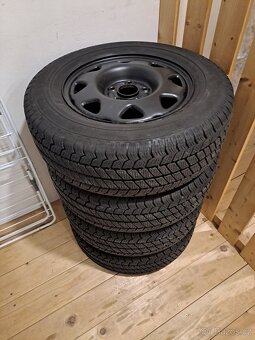 205/70r15c - 3