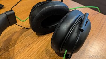 Herní sluchátka s mikrofonem Razer Blackshark V2 X, v záruce - 3
