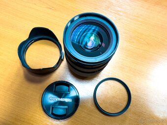 Objektiv Olympus M.Zuiko 12-40mm F2.8 PRO - 3