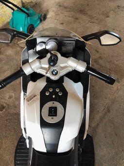 Elektrická motorka BMW - 3