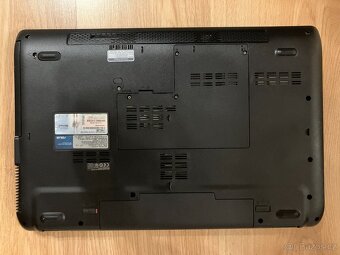 Notebook Asus K72J – nefunkční – na díly - 3