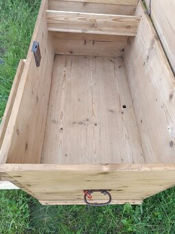 Truhla se zásuvkou - 3