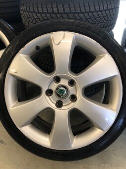 Škoda Superb II  R18 7,5Jx18H2 ET46 225/40/R18 - 3