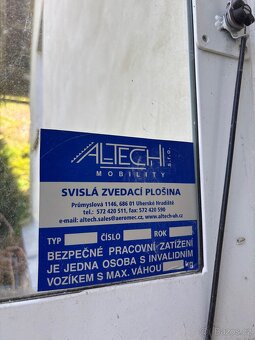 Hydraulická plošina Z 400 – nosnost 400 kg, funkční - 3