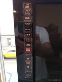 TELEVIZE LG 42 PG 1000 - 3