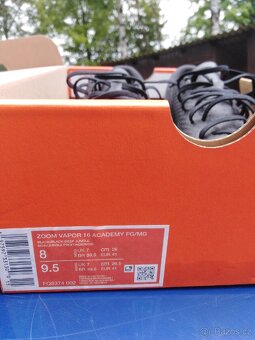 Prodám kopačky, vel. EUR 41, č. 7. Zn. NIKE - 3