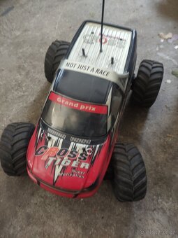Monster truck - 3