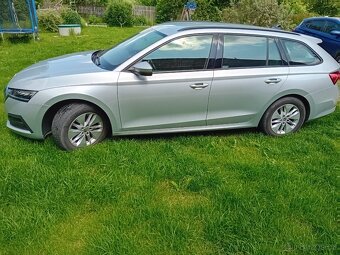 Prodám Škoda Octavia combi 2,0 TDI 85 kw 78000km - 3
