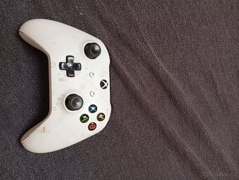 Xbox one s 3 hrama - 3