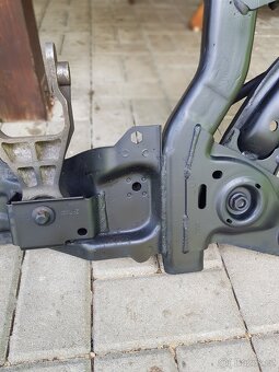 Opel Corsa C - rám po motor - 3