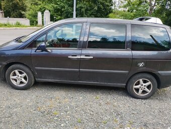 Peugeot 807 2,2 HDI, 7 míst - 3