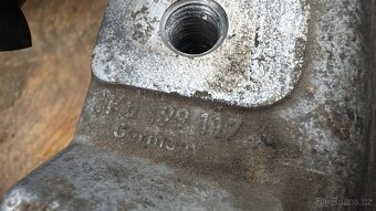 Držák převodovky Audi A4 B8 - 3