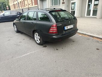 Mercedes Benz C220 Obsah 2.2cdi Rok 2003 Najeto 330xxxkm - 3