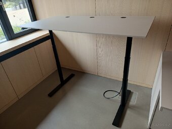 NOVÝ elektricky polohovatelný stoly Linak 4 kusy 5000 kus. - 3