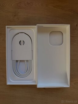 Apple IPhone 16 Pro 256GB - 3