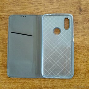 Pouzdro pro Xiaomi redmi 7 + sklo - NOVÉ - 3