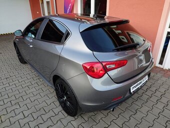 Alfa Romeo Giulietta 2.0 Turismo 103 kW - 3