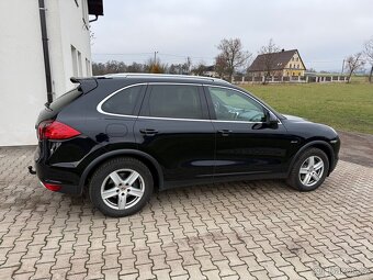 Porsche Cayenne 3.0 TDi 180kw rok- 2011 DPH - 3