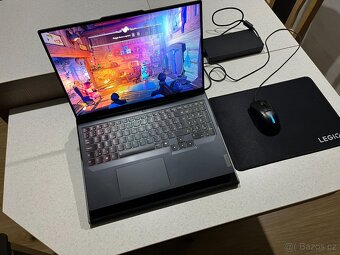 Lenovo Legion Pro 5 16IRX9 - 3
