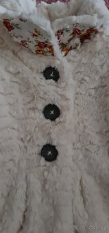 dívčí kožíšek George vel. 86/92 - 3