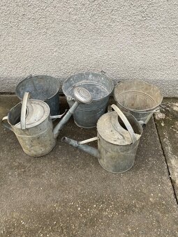 Pozinkované kýble a konve - 3
