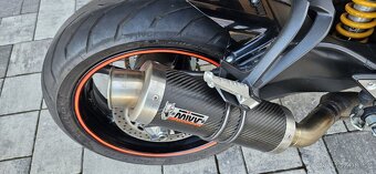 Yamaha FZ8 - 3