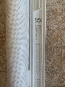 Dětská zábrana Lascal Kiddy Guard - bílá barva - 3