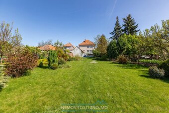 Prodej rodinného domu 6+1, zahradní domek, pozemek 1116m2, D - 3