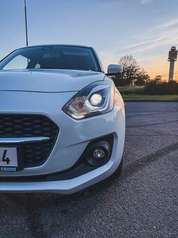 NOVÉ 2022 Suzuki Swift, 13750km, záruka 3 roky, 1 majitel - 3