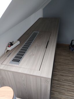 Komoda s vestavěným teráriem - 3