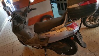 Kymco Dyng 200, na díly - 3