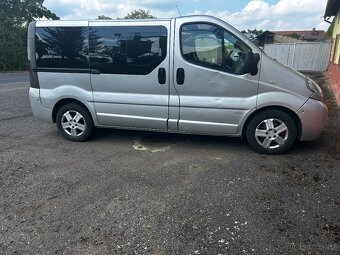 Opel Vivaro tour - 3
