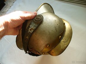 Original-stara prilba pro velitele republikovych hasicu. - 3